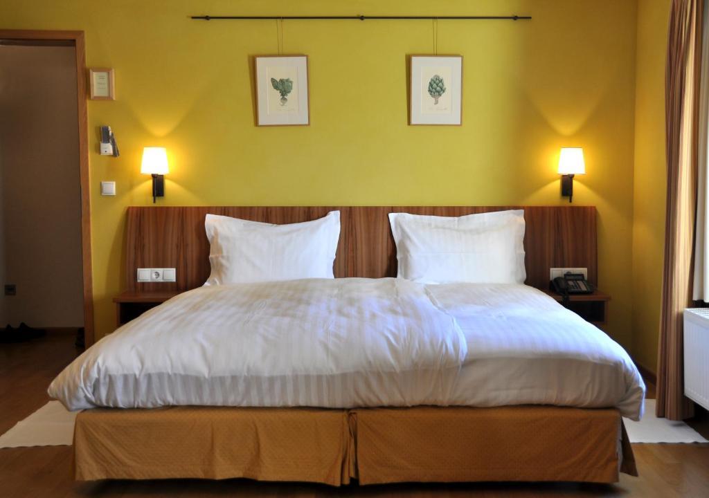 Hotel Manoir Kasselslay Clervaux Habitación foto