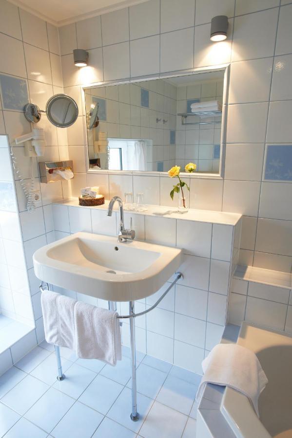 Hotel Manoir Kasselslay Clervaux Habitación foto